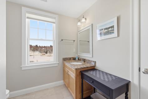 17 Adams Lane Arundel ME 04046