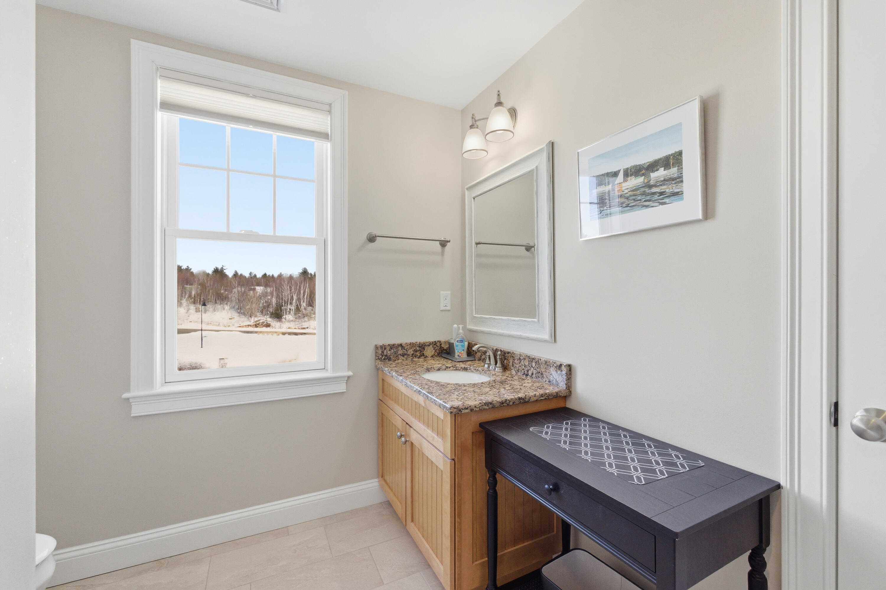 17 Adams Lane Arundel ME 04046