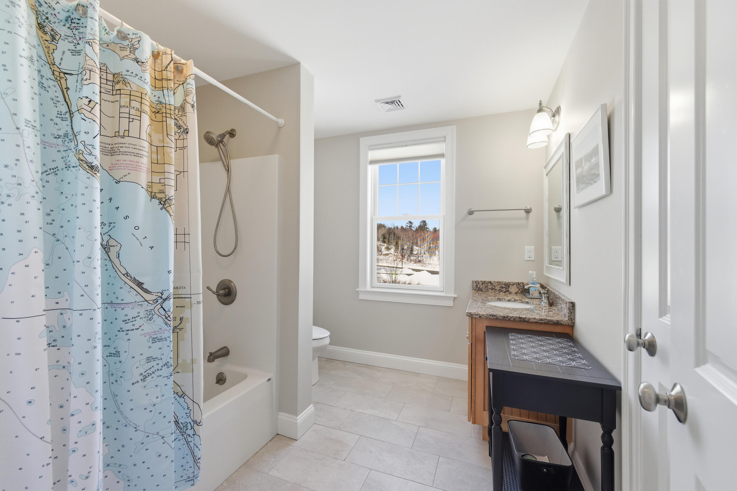 17 Adams Lane Arundel ME 04046