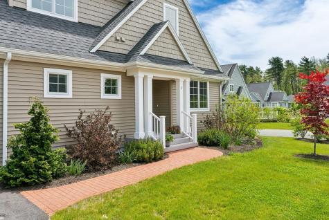 2 Foxglove Way Brunswick ME 04011