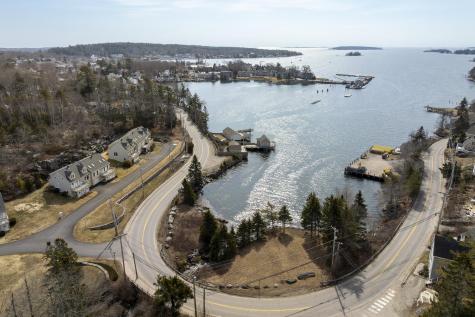 5 Village Court Boothbay Harbor ME 04538