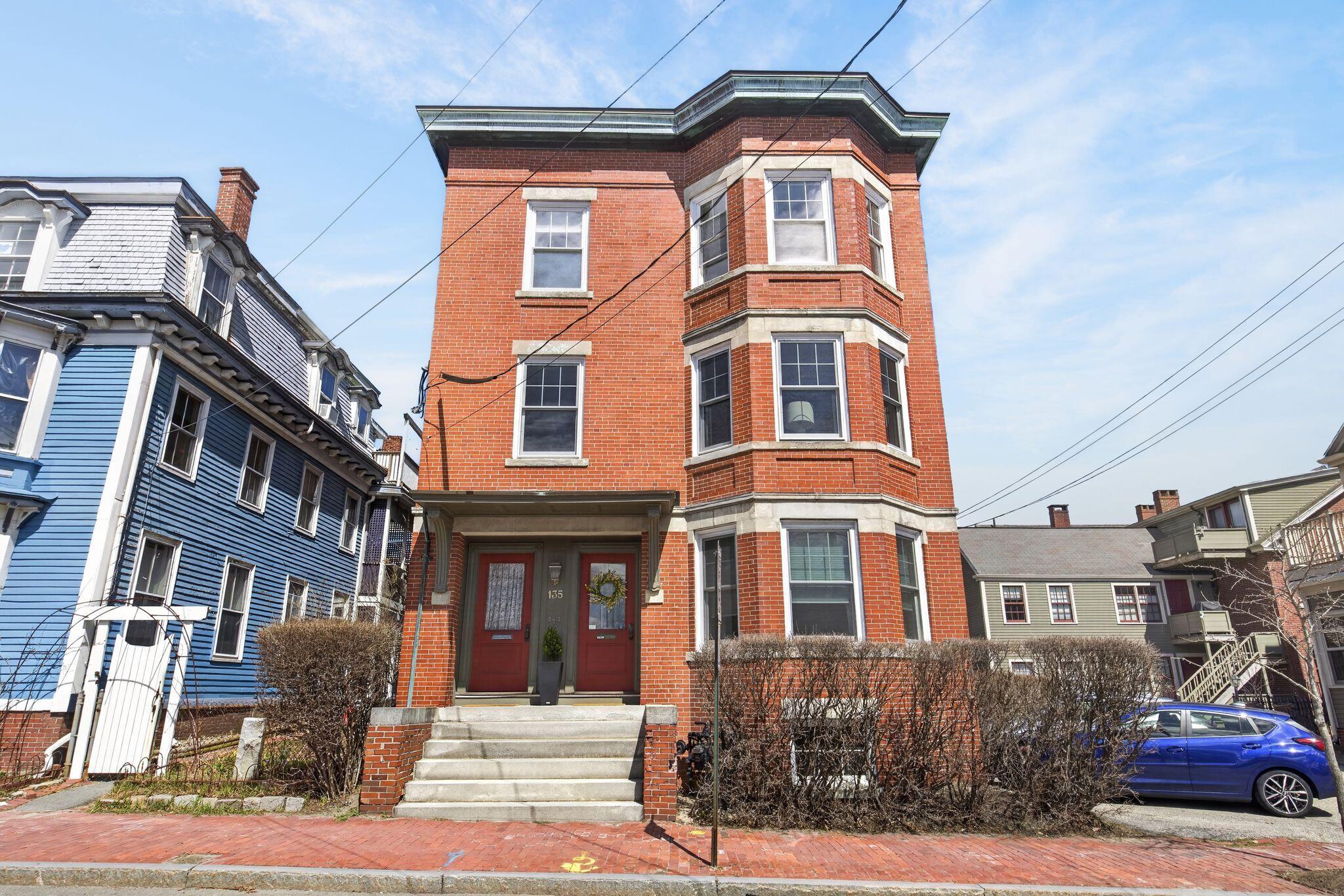 135 Brackett Street Portland ME 04102