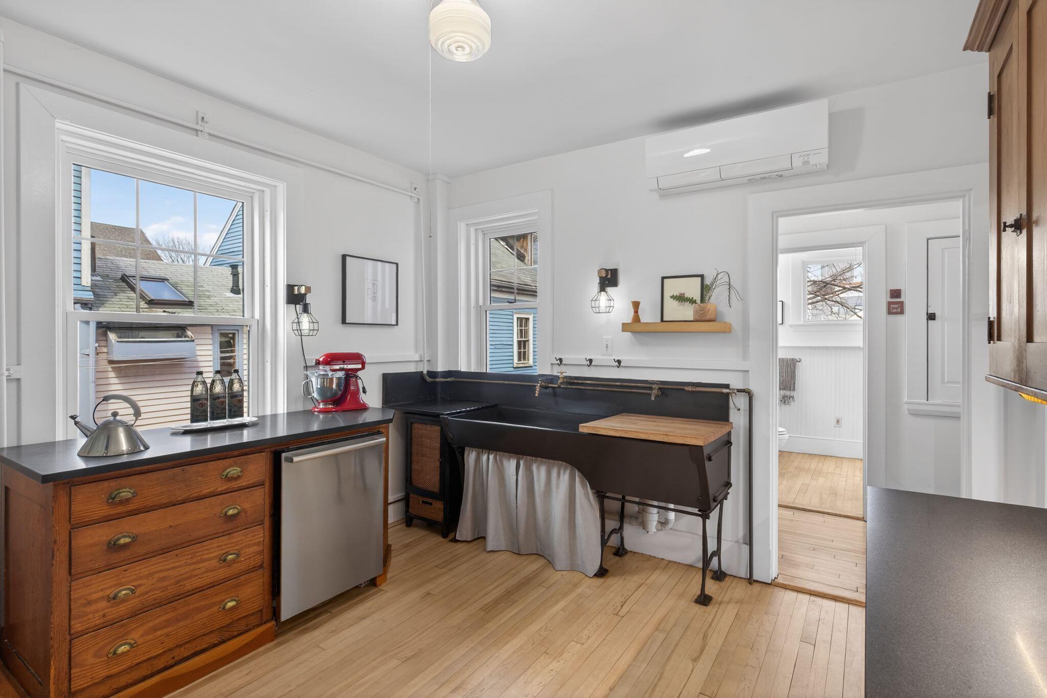 135 Brackett Street Portland ME 04102