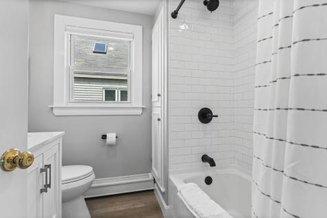 175 Beach Avenue Kennebunk ME 04043