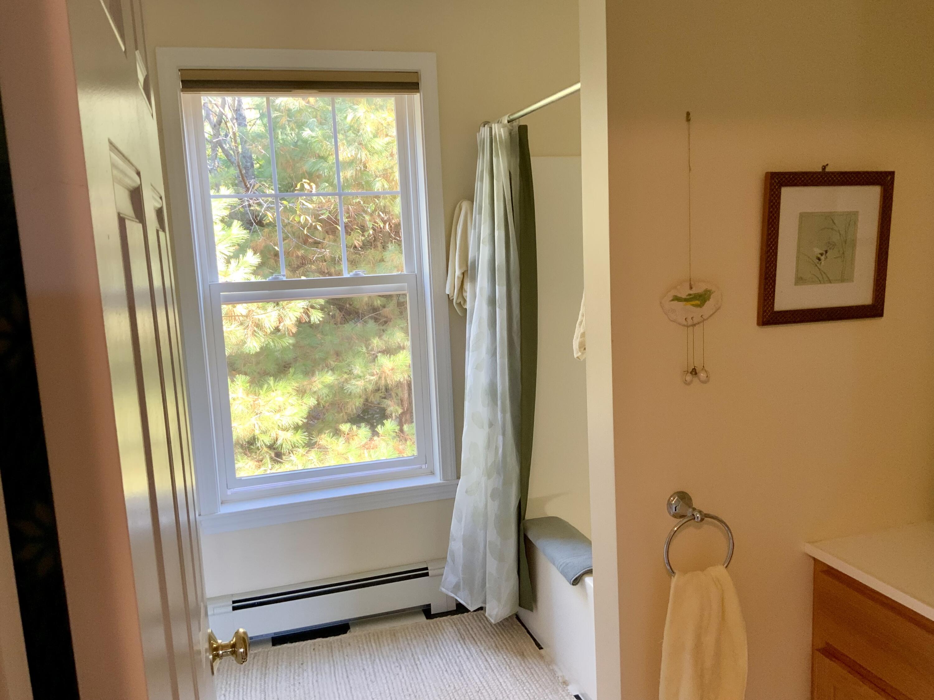 15 Edgefield Lane Brunswick ME 04011