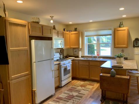 15 Edgefield Lane Brunswick ME 04011