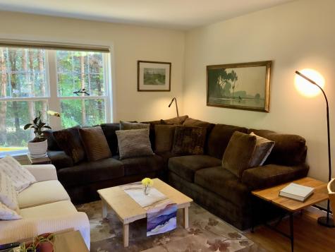 15 Edgefield Lane Brunswick ME 04011