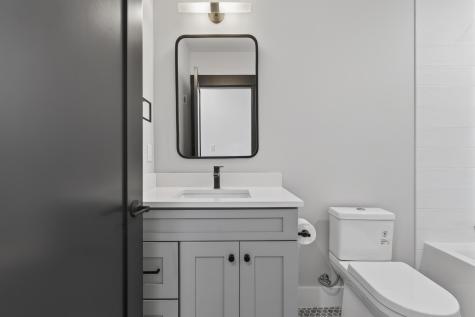 11 Lodgepole Lane Newry ME 04261