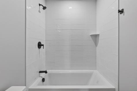 11 Lodgepole Lane Newry ME 04261