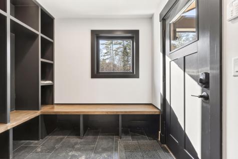 11 Lodgepole Lane Newry ME 04261