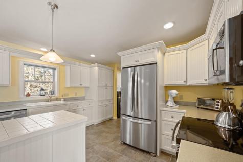 19 Fieldstone Drive Oakland ME 04963