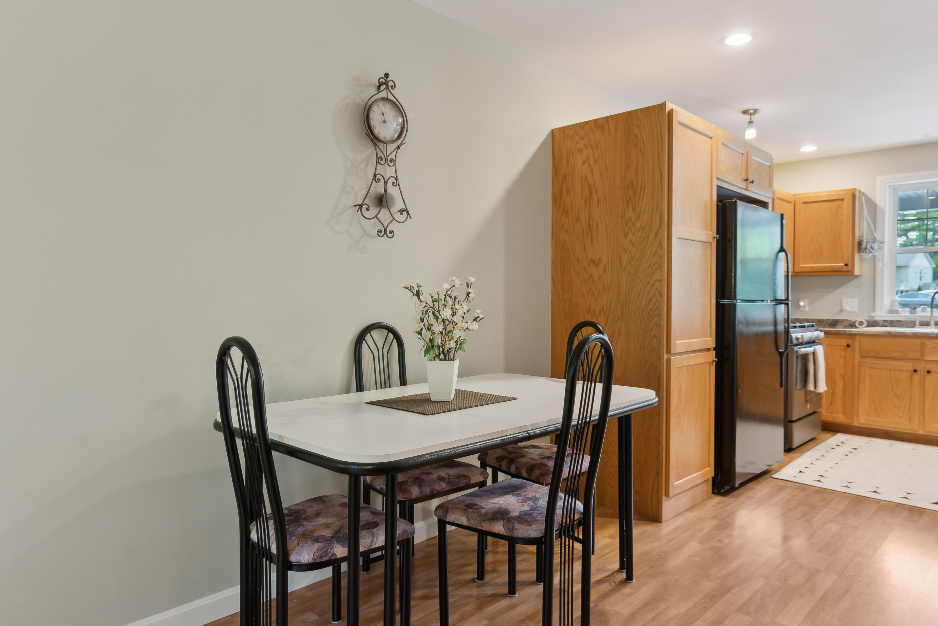 32 Edgefield Lane Brunswick ME 04011