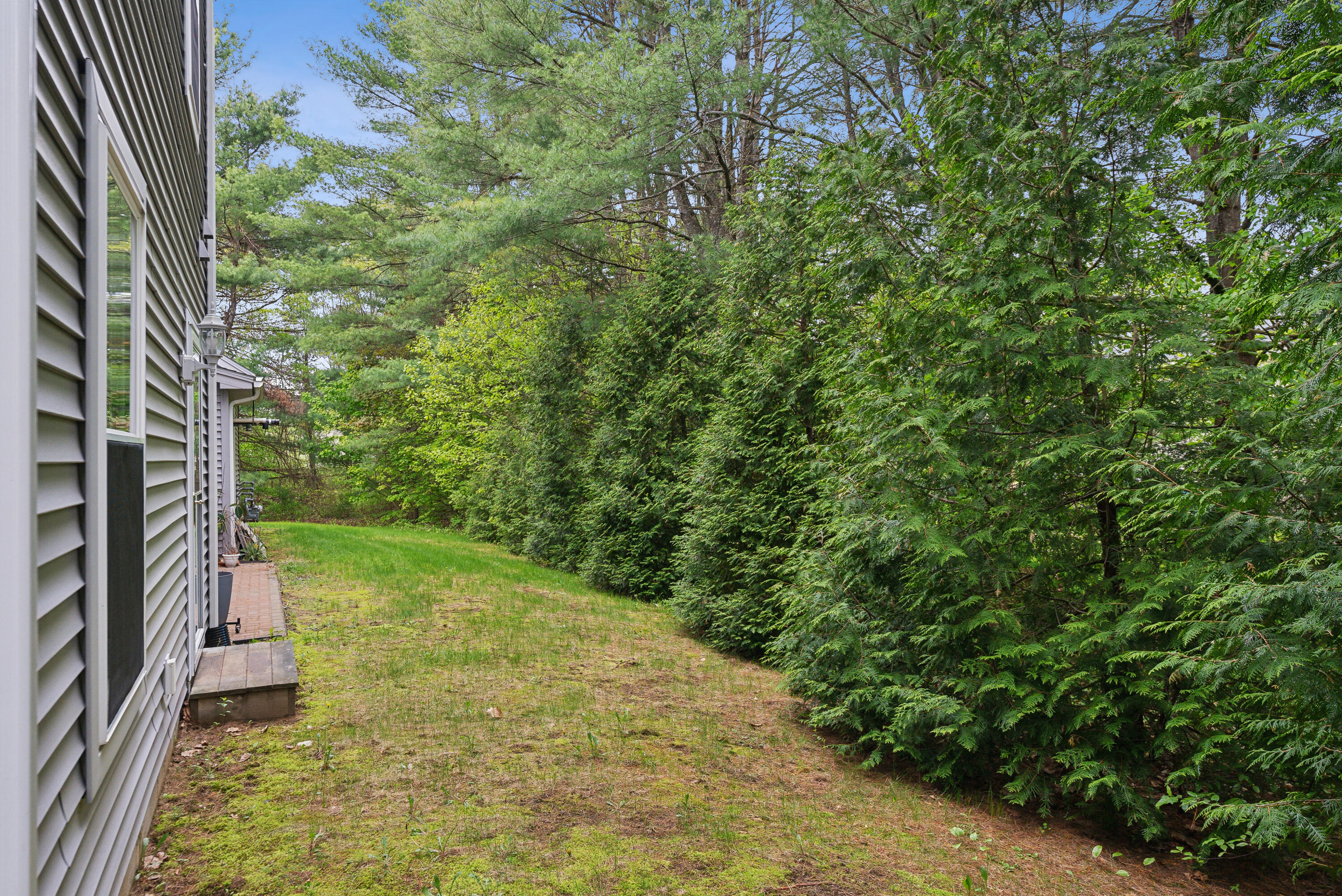 32 Edgefield Lane Brunswick ME 04011