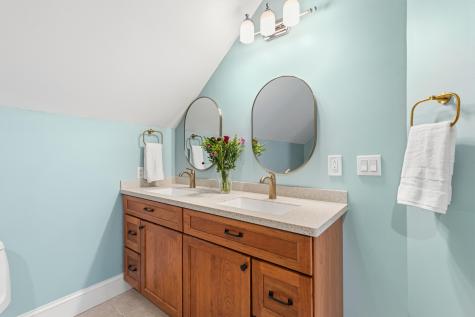 58 Ridge Road Portland ME 04103