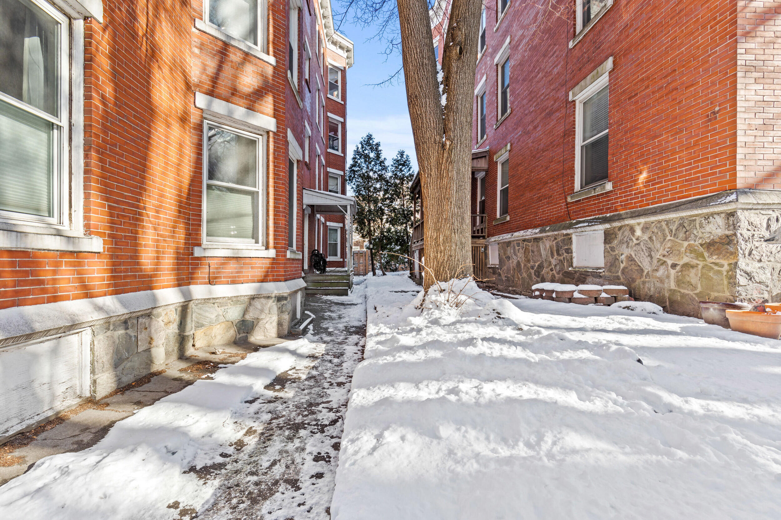 98 Grant Street Portland ME 04101