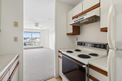 148 Breakwater Drive South Portland ME 04106