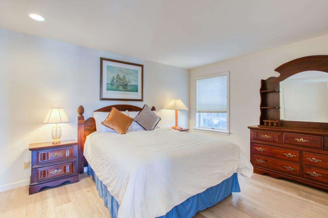 133 Atlantic Avenue Boothbay Harbor ME 04538