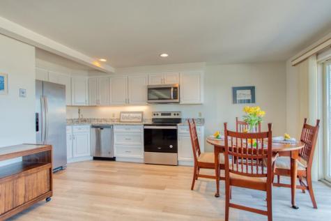 133 Atlantic Avenue Boothbay Harbor ME 04538