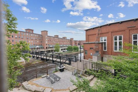 2 Main Street Biddeford ME 04005