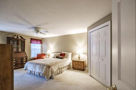 61 Plymouth Grove Kennebunk ME 04043