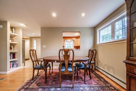 61 Plymouth Grove Kennebunk ME 04043