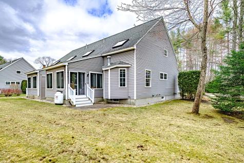 61 Plymouth Grove Kennebunk ME 04043