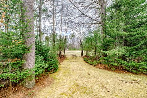 61 Plymouth Grove Kennebunk ME 04043