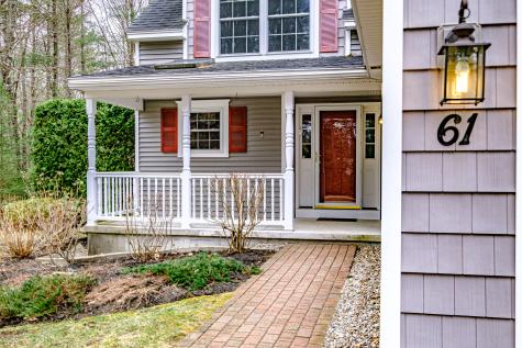 61 Plymouth Grove Kennebunk ME 04043