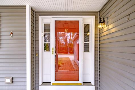 61 Plymouth Grove Kennebunk ME 04043