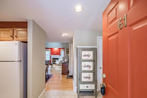 61 Plymouth Grove Kennebunk ME 04043