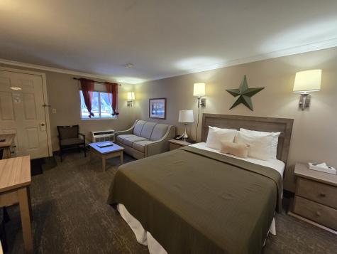 733 Post Road Wells ME 04090