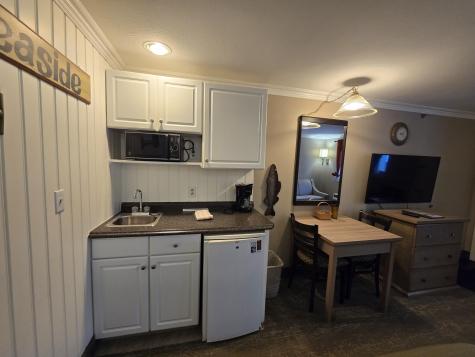 733 Post Road Wells ME 04090