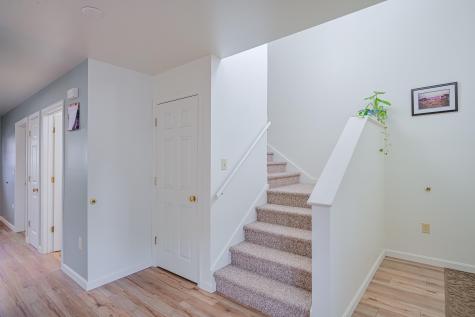 9 Guadalcanal Drive Brunswick ME 04011