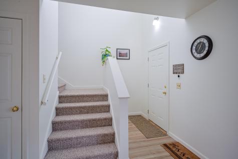 9 Guadalcanal Drive Brunswick ME 04011