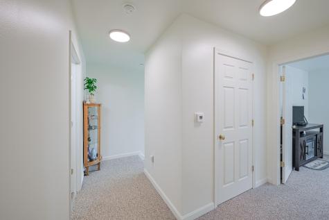 9 Guadalcanal Drive Brunswick ME 04011