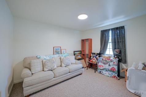 9 Guadalcanal Drive Brunswick ME 04011