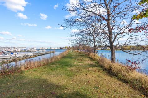 18 Ocean Street South Portland ME 04106