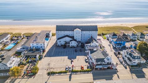 39 W. Grand Avenue Old Orchard Beach ME 04064