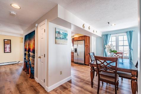 39 W. Grand Avenue Old Orchard Beach ME 04064