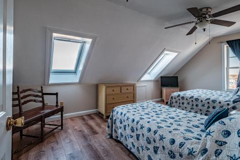 39 W. Grand Avenue Old Orchard Beach ME 04064