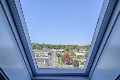 39 W. Grand Avenue Old Orchard Beach ME 04064