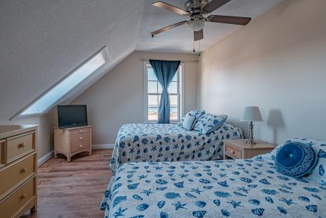 39 W. Grand Avenue Old Orchard Beach ME 04064