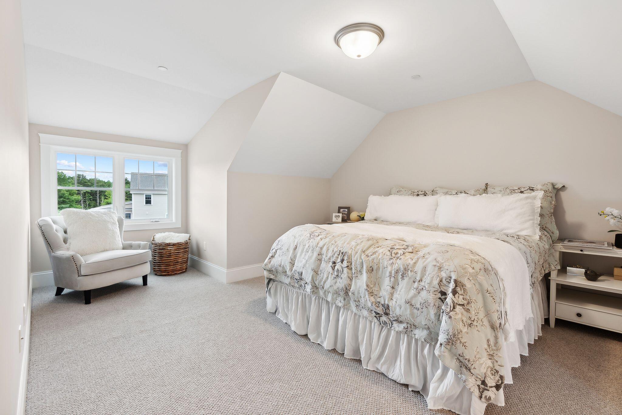 193 Falcon Crest Drive Gorham ME 04038