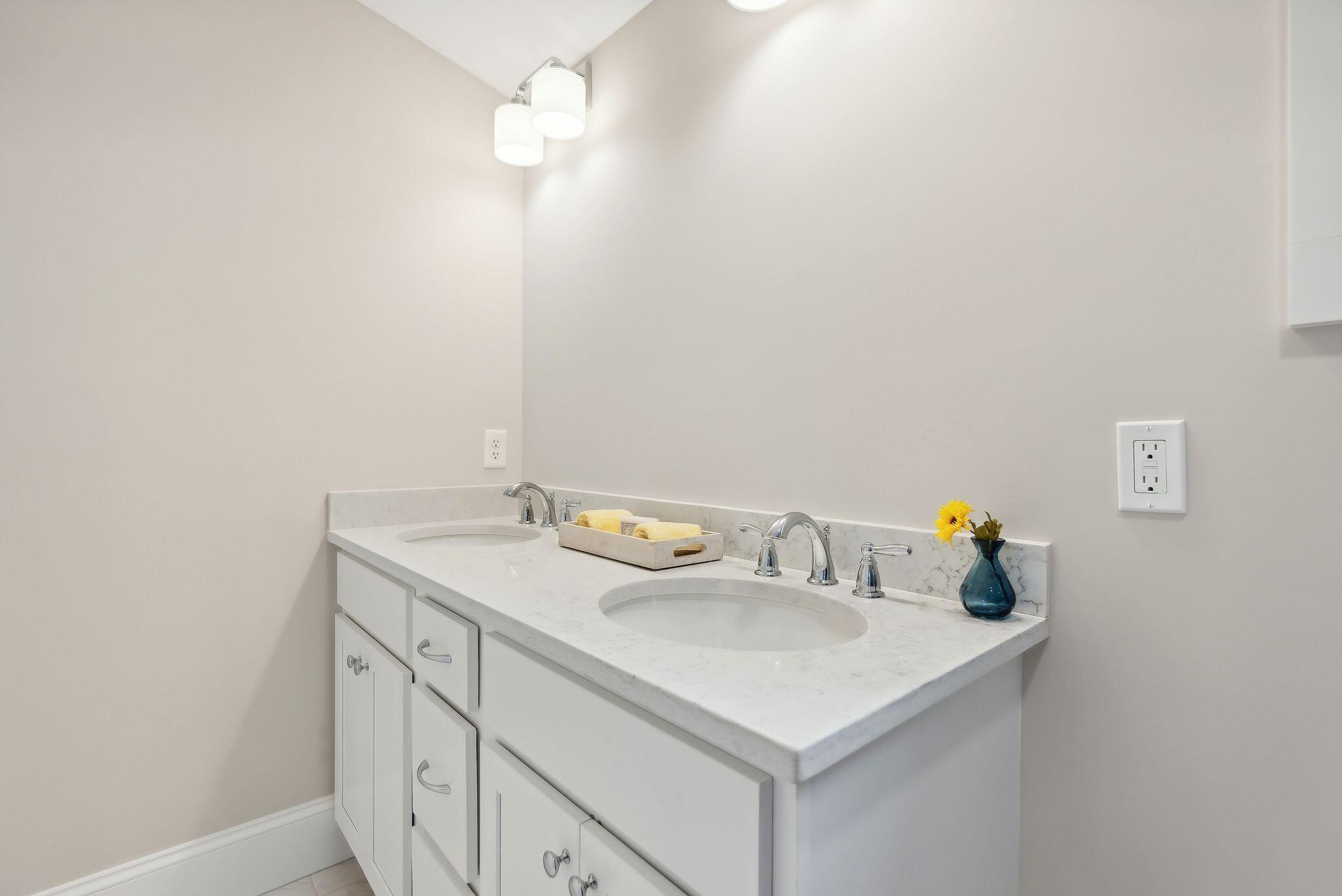 195 Falcon Crest Drive Gorham ME 04038
