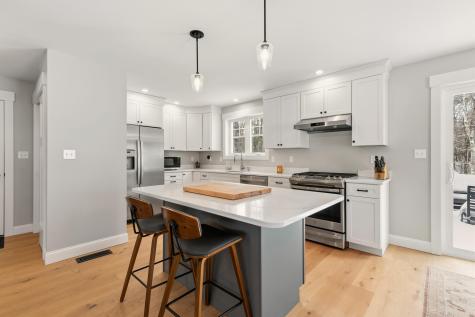 9 Cobblestone Street Falmouth ME 04105