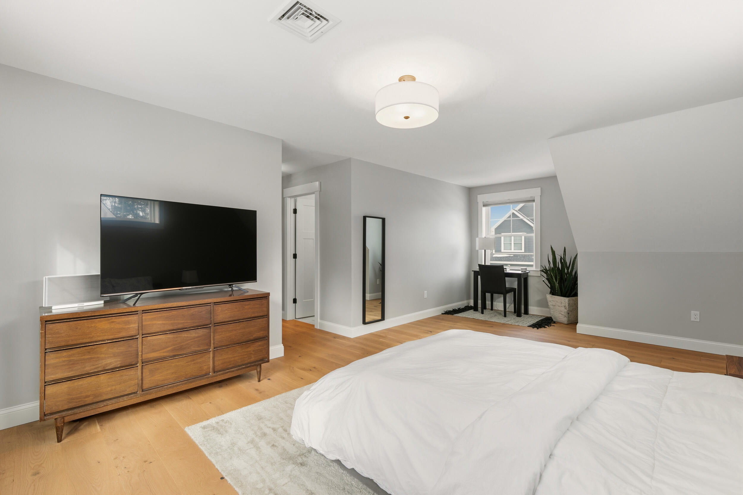 9 Cobblestone Street Falmouth ME 04105