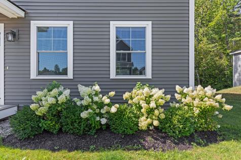 9 Cobblestone Street Falmouth ME 04105