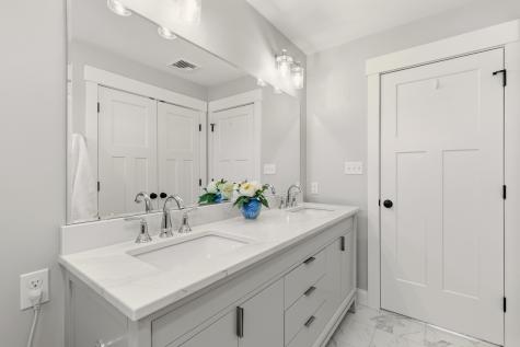 9 Cobblestone Street Falmouth ME 04105