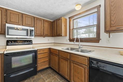 61 Ward Circle Brunswick ME 04011