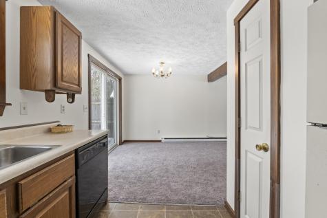 61 Ward Circle Brunswick ME 04011